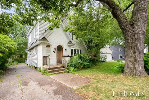 315 Lawndale Avenue NE, Grand Rapids, MI 49503