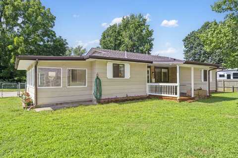 2222 W Nichols Street, Springfield, MO 65802