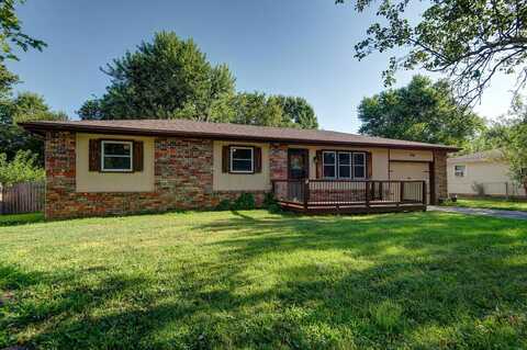 1719 E Kentwood Street, Republic, MO 65738