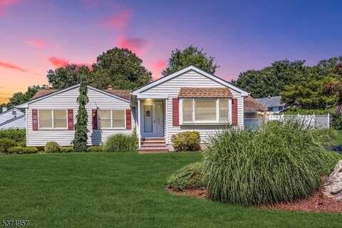35 Marudy Dr, Clinton, NJ 08809