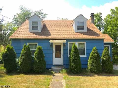 232 Main St, Ogdensburg, NJ 07439