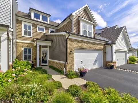 47 Doyle Dr, Florham Park, NJ 07932