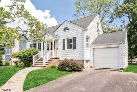 44 Hillcrest Dr, Wayne, NJ 07470