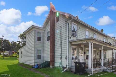 46 Taylor St, Washington, NJ 07882