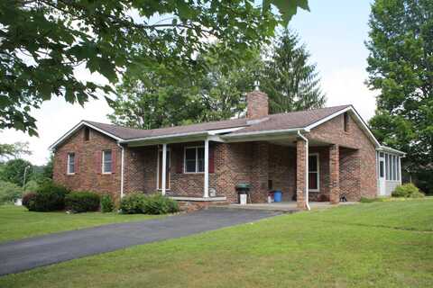 45 Phillip Maddy Dr, Nimitz, WV 25978