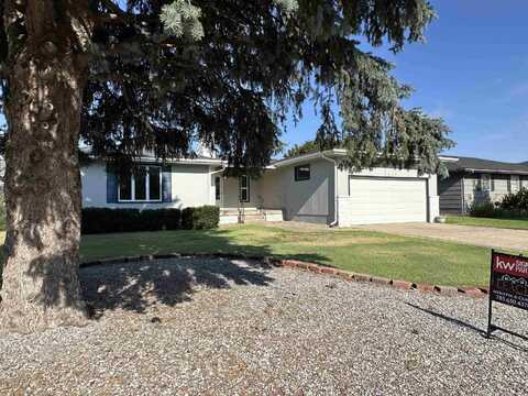 2309 Timber Dr, Hays, KS 67601