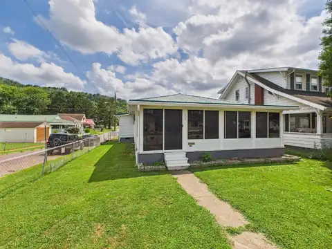 3511 3rd Avenue, Huntington, WV 25702