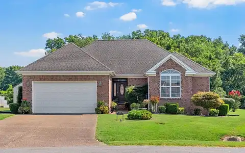 626 Ashbury Circle, HOPKINSVILLE, KY 42240