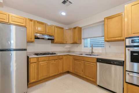 43 SHEFFIELD ST, Greenville, NJ 07305