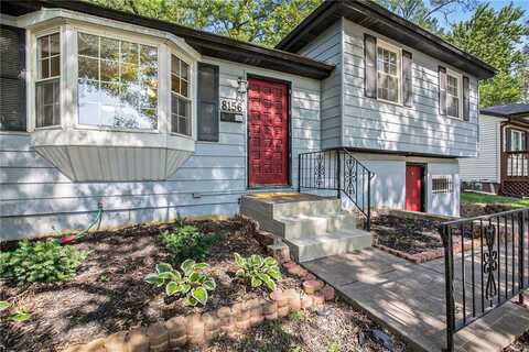 8156 NE San Rafael Drive, Kansas City, MO 64119