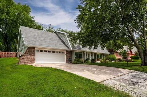 12010 E Park Street, Sugar Creek, MO 64050
