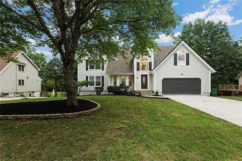 1025 NE Remington Court, Lees Summit, MO 64086