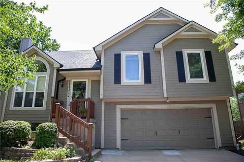 18821 W 160TH Terrace, Olathe, KS 66062