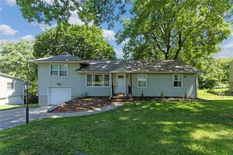 7866 Stover Lane, Kansas City, KS 66109