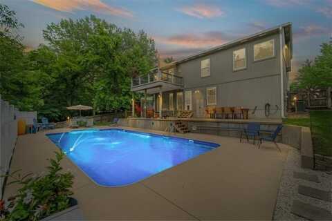 5918 W Richards Drive, Shawnee, KS 66216