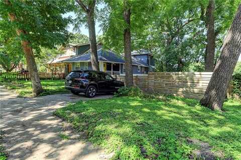 4030 Charlotte Street, Kansas City, MO 64111