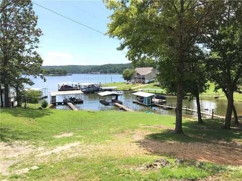 1508 Red Fox Road, Climax Springs, MO 65324