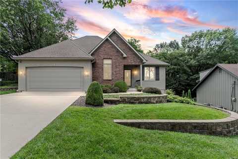 7909 NW Eastside Drive, Weatherby Lake, MO 64152