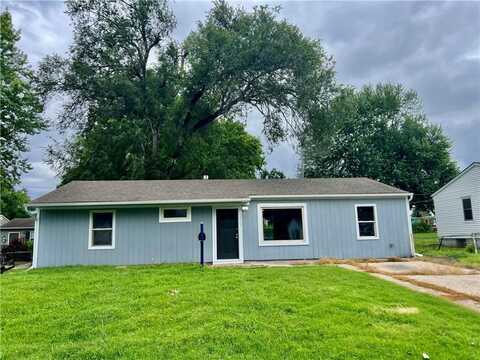 1310 N Indian Lane, Independence, MO 64056