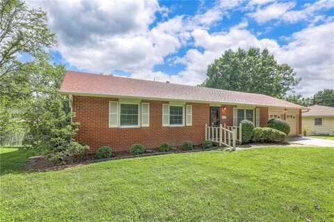 2103 Quail Street, Harrisonville, MO 64701
