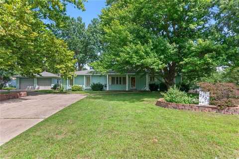 3701 N 155th Street, Basehor, KS 66007