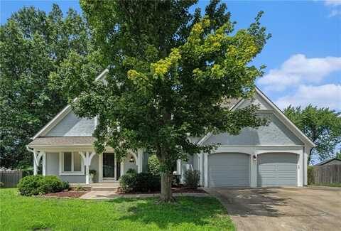 15862 W 143rd Terrace, Olathe, KS 66062