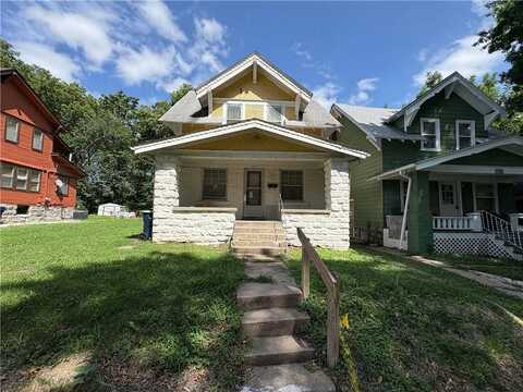 3025 Walrond Avenue, Kansas City, MO 64128