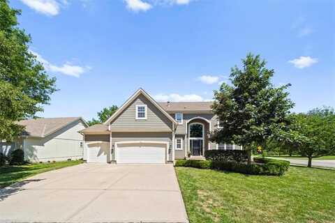 15765 S Stagecoach Drive, Olathe, KS 66062