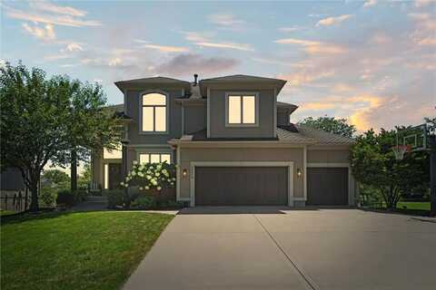 10819 W 143rd Terrace, Overland Park, KS 66221
