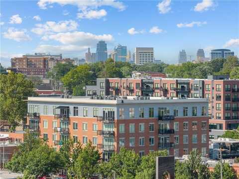 4141 Pennsylvania Avenue, Kansas City, MO 64111