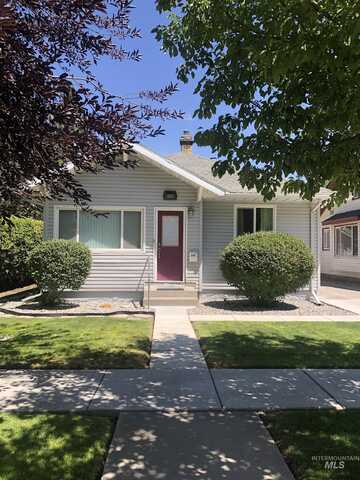 325 6th Ave E, Twin Falls, ID 83301