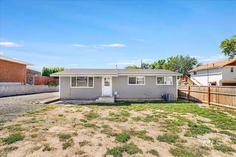 1934 Shoup Ave E, Twin Falls, ID 83301