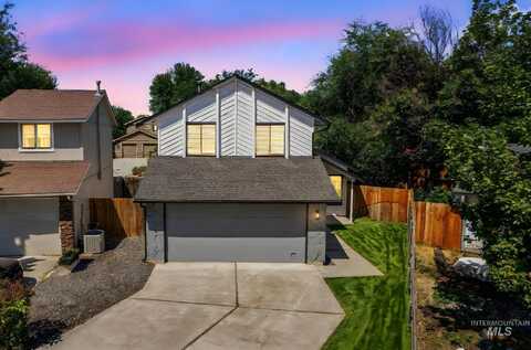 6135 N River Glen Pl, Boise, ID 83714