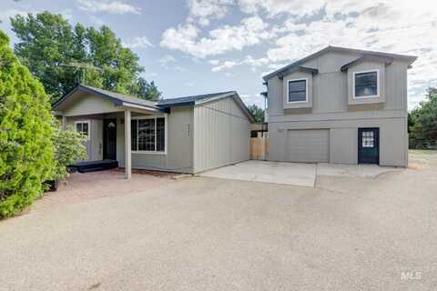 4541 Hemlock Way, Nampa, ID 83687