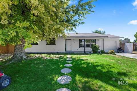 615 Canyon Ave, Wilder, ID 83676