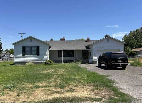 1036 North Davis, Jerome, ID 83338