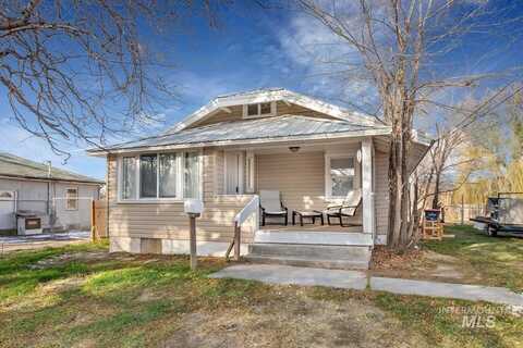 1777 3rd Ave E, Twin Falls, ID 83301