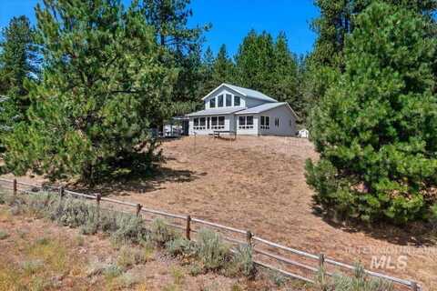 111 Ranch Cir, Cascade, ID 83611