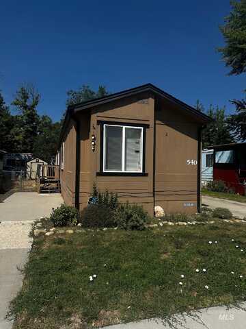 540 Meadowland Circle, Boise, ID 83713