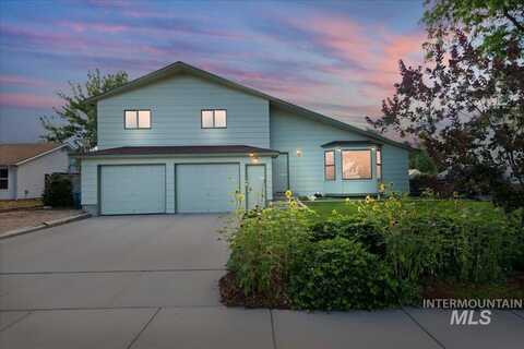 108 N Poplar St, Nampa, ID 83651