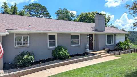 908 Wedgewood Rd, Knoxville, TN 37914