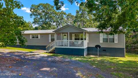 1055 Ridge Road, Madisonville, TN 37354