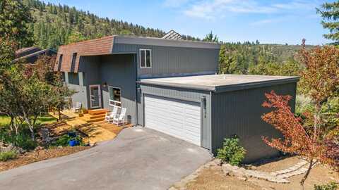 1238 Buck Island Drive, Klamath Falls, OR 97601