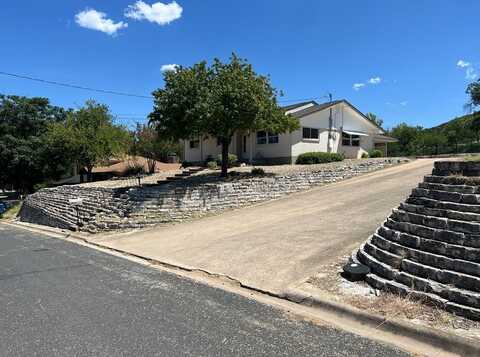 1110 Nancy Beth Dr, Kerrville, TX 78028