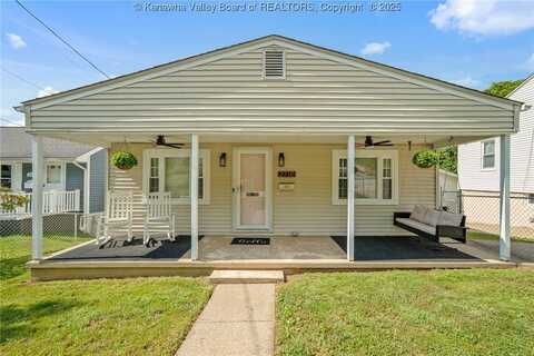 2710 Daniels Avenue, South Charleston, WV 25303