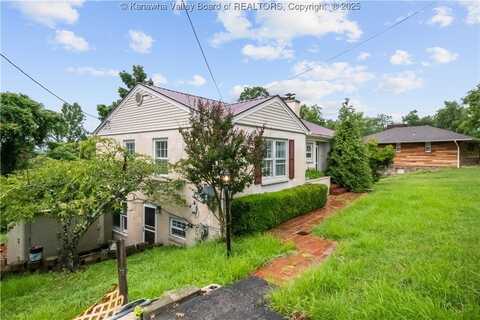 2209 S Inwood Drive, Huntington, WV 25701