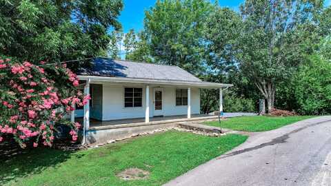 141 Hiola St, Newport, TN 37821