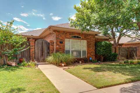 111 N Vicksburg Avenue, Lubbock, TX 79416