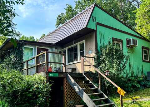 345 Bird Ln, Burnside, KY 42519