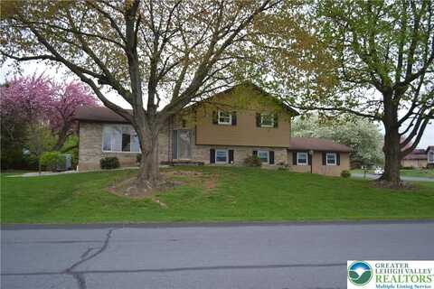 480 School House Road, Nazareth, PA 18064